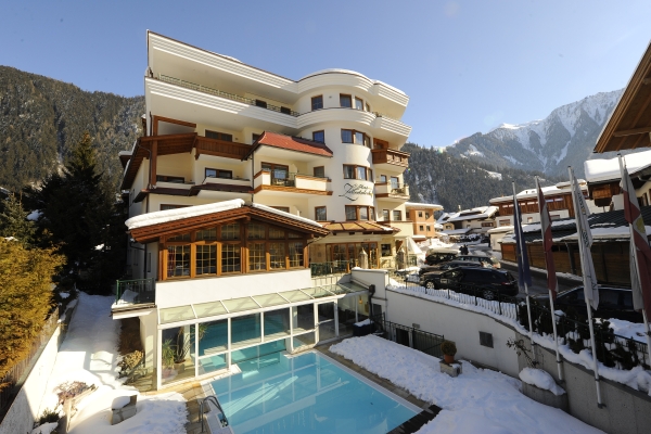 Hotel ZILLERTALERHOF Alpine Hideaway